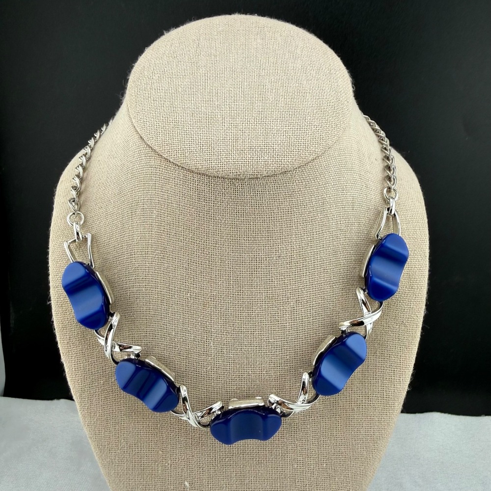 Vintage Thermoset Necklace‎ Blue Signed STAR Silver Tone 18"